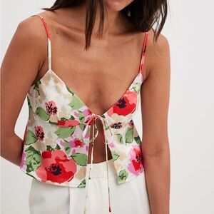 NA-KD Tie Detail Singlet Top with Flower Print